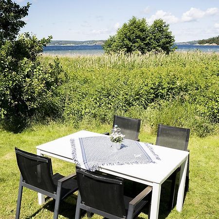 Anfasteroed Gardsvik - Sjoestugan Ljungskile Eksteriør bilde